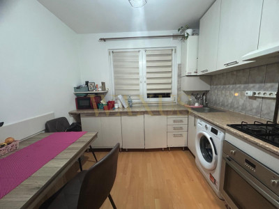 Apartament de vanzare 3 camere, Manastur, Cluj-Napoca