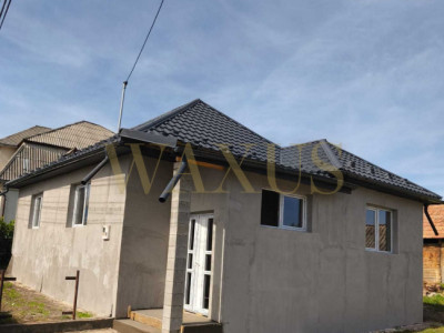 Casă tip parter , zona Subcetate 