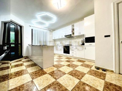 Casă cu 6 camere în Dej, lângă pădure, 800 m de centrul orașului