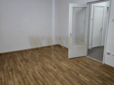 Apartament 2 camere decomandat.