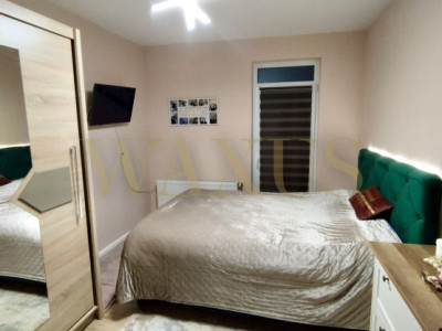 Apartament decomandat, 60 mp utili, 2 balcoane, parcare, Zona Cetății 