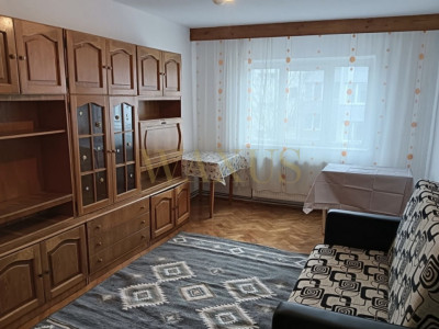 Apartament 2 camere, zona Stefan cel Mare, etaj 3