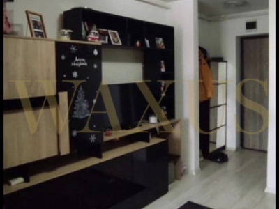 Garsonieră, zona Dragoș Vodă, etaj 3