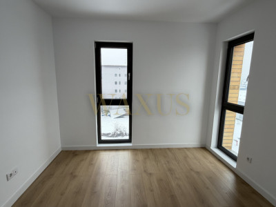 Apartament 3 camere, etaj 3, bloc cu lift, zona Calea Moldovei