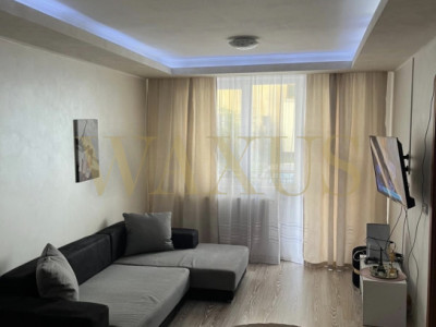 Apartament 2 camere, decomandat, zona Subcetate 