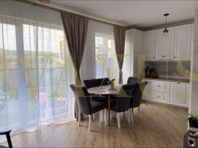 Casa de vanzare 84mp | gradina 40mp | 2 garaje subterane | Zona Terra