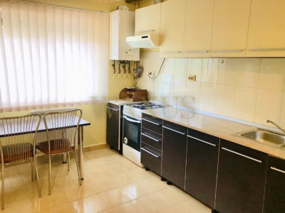 Apartament 40 mp utili, balcon 8 mp, Zona Zorilor Recuperare