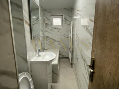 Apartament 2 camere, etaj 3, zona Lamă, semidecomandat