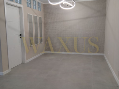 Apartament de 3 camere, finisat, 56 mp, etaj intermediar, zona Eroilor