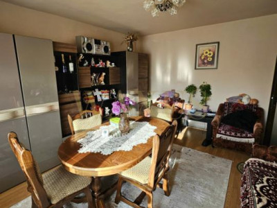 Apartament 4 camere, 78 mp, 2 băi, 2 balcoane – zonă liniștită, str. Ecaterina T