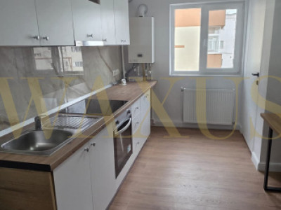 Apartament cu 2 dormitoare,Zona Sud,etaj 3