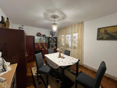 Apartament 3 camere/2 bai/65 mp/în Mănăștur, Cluj-Napoca