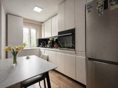 Apartament la Cheie - 4 Camere | Balcon | Etaj 2/4 - Manastur | Big