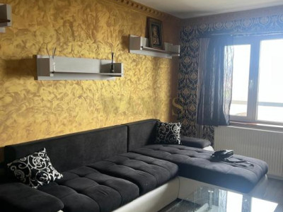 Apartament 3 camere, etaj 3, zona Unirea 