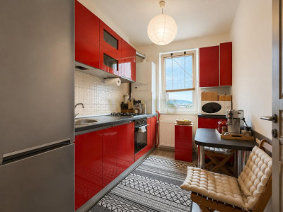 Apartament de 2 Camere - Etaj 2 | Balcon I Parcare - Str. Cetatii