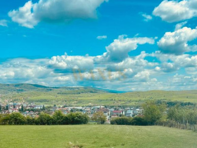 Teren 10 Ari,panorama spre oras