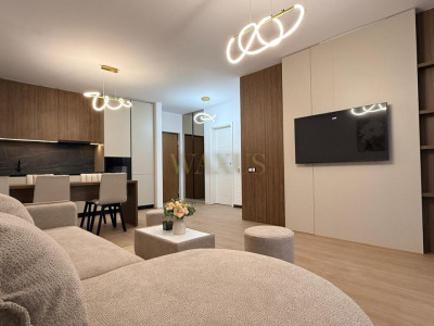 Apartament 'de LUX - 2 Camere I Terasa I Parcare - Eroilor 