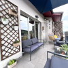 Apartament 2 camere | Etaj retras | Terasă 25 mp | Garaj | Panorama oraș & pădur imaginea mica 8 Apartament 2 camere | Etaj retras | Terasă 25 mp | Garaj | Panorama oraș & pădur thumb 8