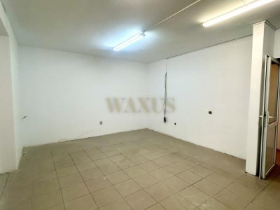 Spațiu comercial de vanzare