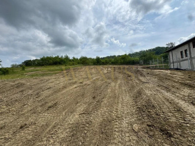 Teren 6,5 Ari.panorama superba