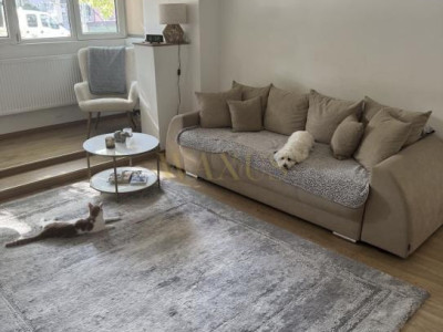Apartament 2 camere, semidecomandat, parter, Calea Moldovei 