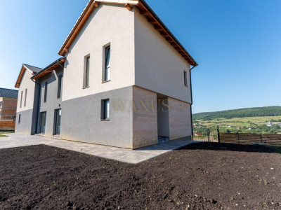 Duplex Modern - SU 120MP I ST 400MP I la Cheie - la Intrare in Chinteni