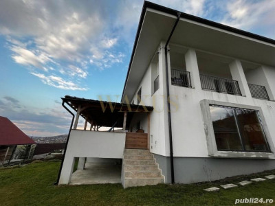 Vila La Cheie In Dezmir - SU 249MP I Teren 640MP - Zona Planoarelor