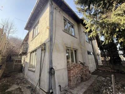 Casă renovabilă, 150 mp utili, teren 532 mp Gruia