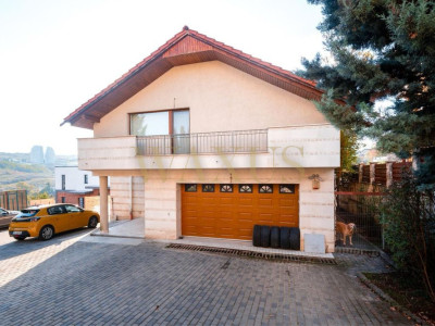 Casa individuala in Manastur cu teren de 800 mp si panorama spre padure