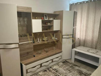 Apartament Renovat langa Academia de Muzica - 2 Camere I Etaj 3/4