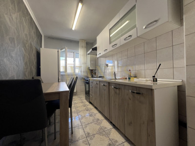Apartament decomandat - 2 camere I 63mp I Parcare I zona Eroilor