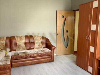 Apartament cu 2 camere semidecomandat, balcon închis – Bistrita