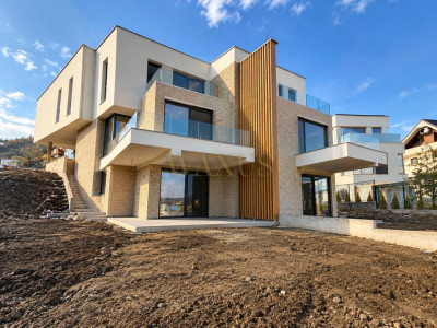 Casa Smart - SU 175,5MP I Teren 700MP I Terasa - Zona Wonderland