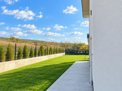 Duplex de Vânzare - SU 120MP | Teren 250MP | P+1 - Chinteni 