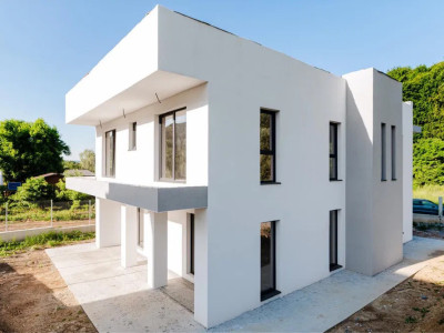 Casa Individuala de vanzare in Faget, 225mp, teren 500mp