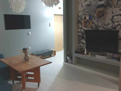 Apartament de 3 camere, 63 mp , etaj intermediar, parcare, zona Stadionului